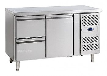 Стол холодильный TEFCOLD SK6220
