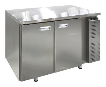 Стол холодильный Finist СХСм-700-2 (боковой холодильный агрегат), компактный