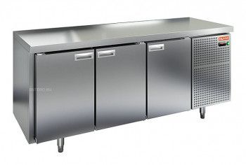 Стол морозильный HICOLD SN 111/BT O (внутренний агрегат)