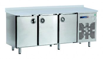 Стол холодильный INOKSAN INO-SBM116