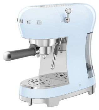 Эспрессо кофемашина SMEG ECF02PBEU пастельная голубая