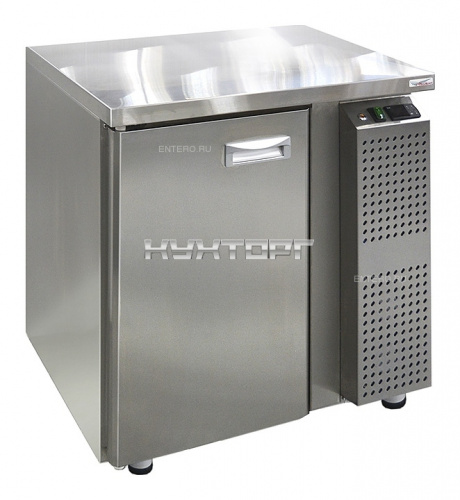 Стол холодильный Finist СХСм-600-1 (боковой холодильный агрегат), компактный