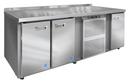 Стол холодильно-морозильный Finist КХСн-700-1/2 (нижний холодильный агрегат)